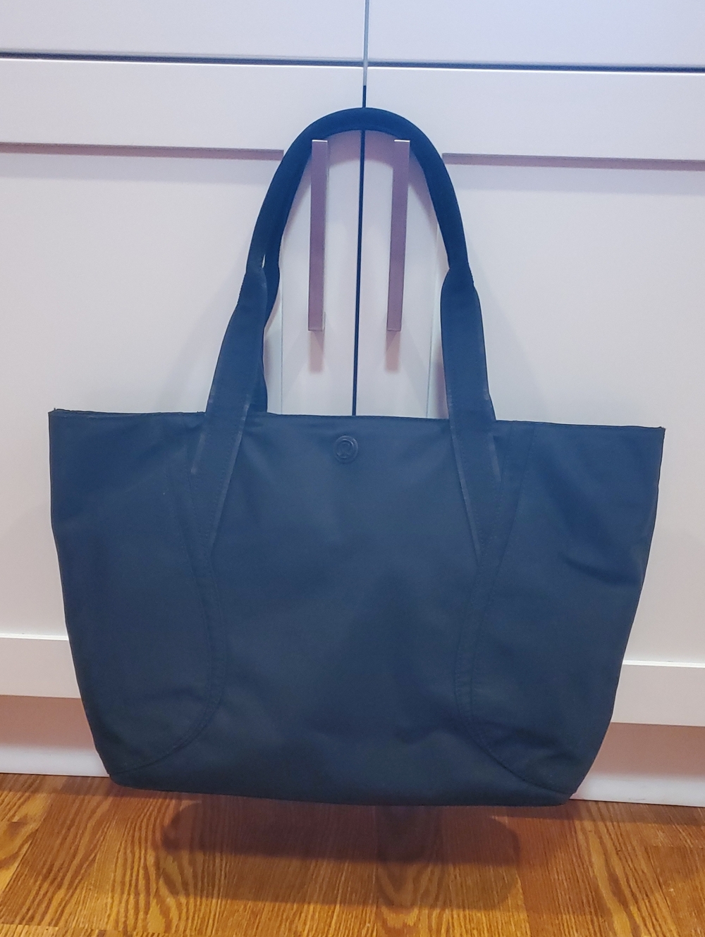 Lululemon Out Of Range Tote 20L Black With Laptop Compartment